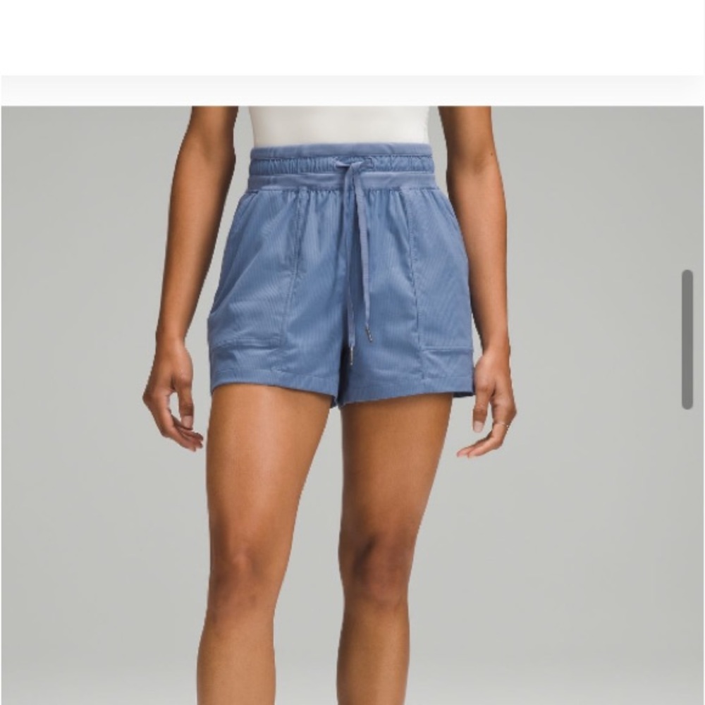 Lululemon dance studio high rise 3.5”